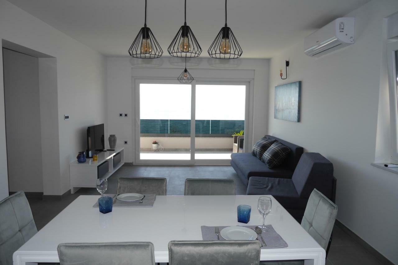 Luxury Apartments Beach Jesenice  Esterno foto